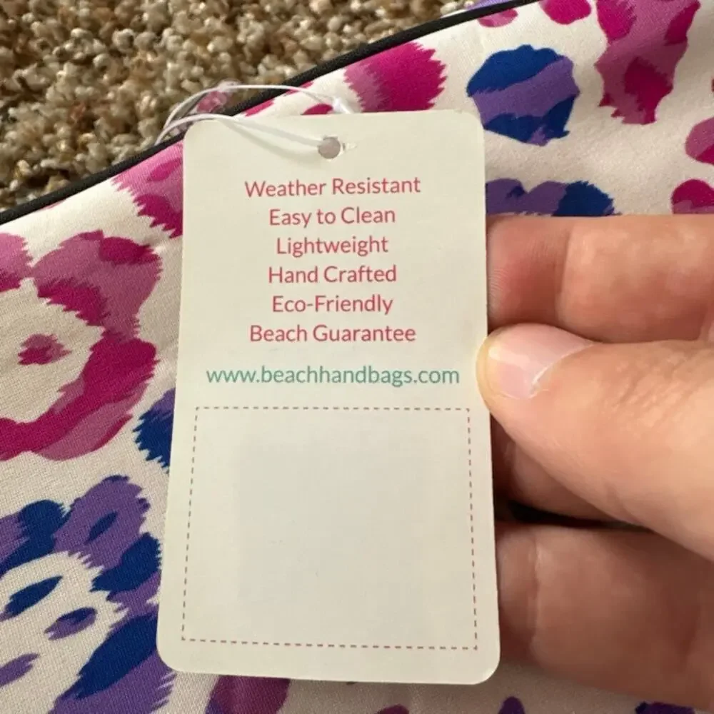 Beach by CLC Water Resistant Laptop Sleeve NWT 17